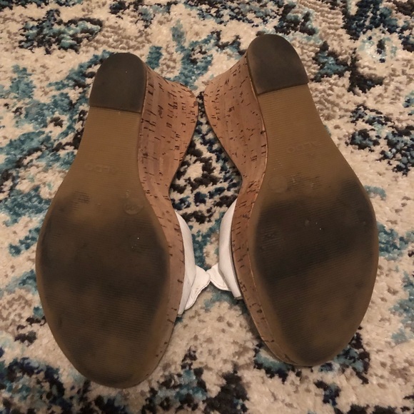 Aldo white wedges - Picture 6 of 6